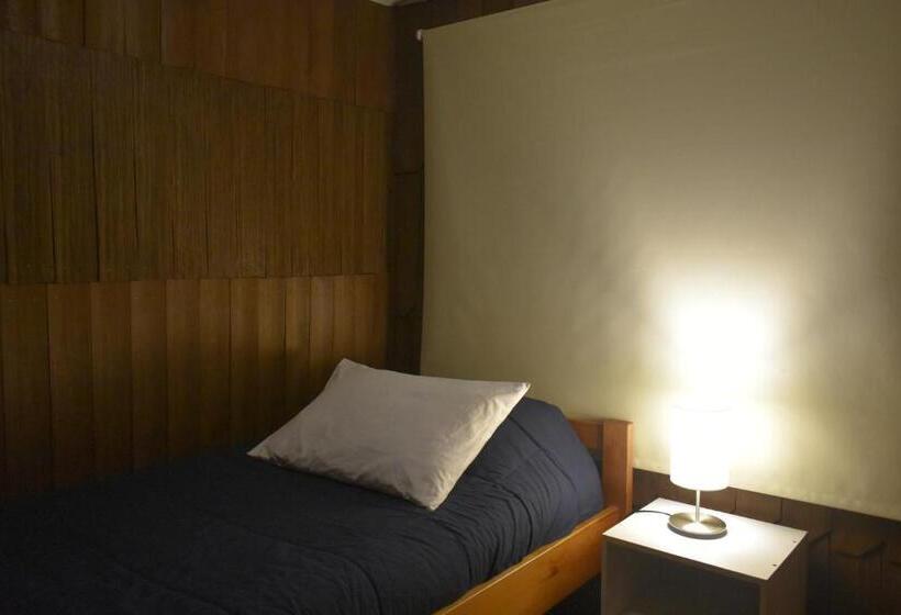 エコノミーシングルルーム, Estación Hostel