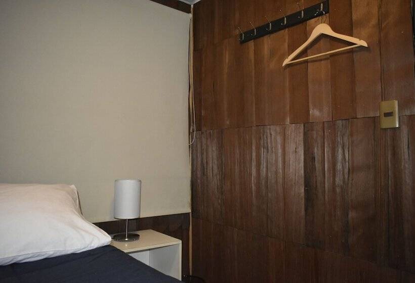 エコノミーシングルルーム, Estación Hostel