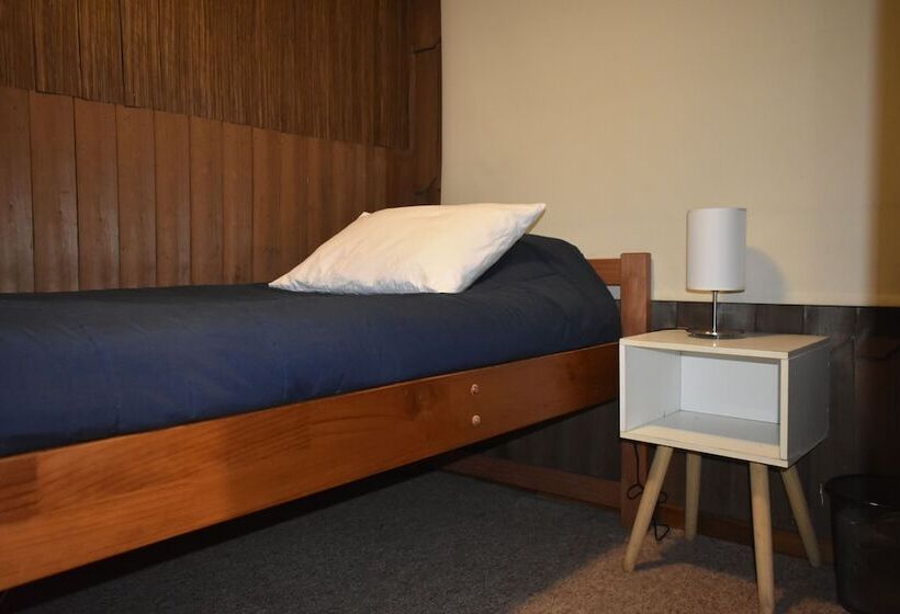 エコノミーシングルルーム, Estación Hostel