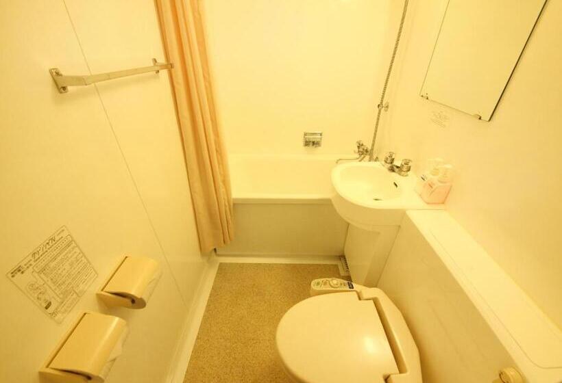 חדר קלאסי עם נוף לים, Grand Mercure Minamiboso Resort & Spa