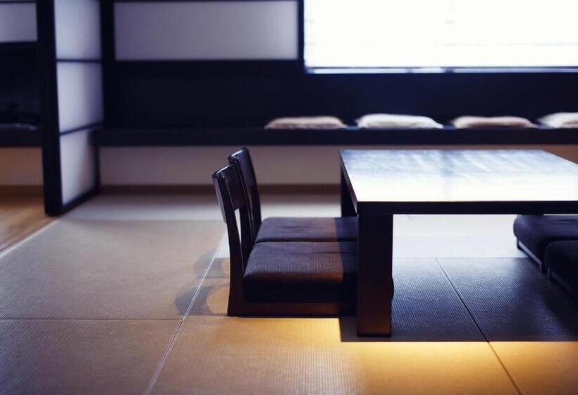 סוויטת ג'וניור םע נוף, Grand Mercure Minamiboso Resort & Spa