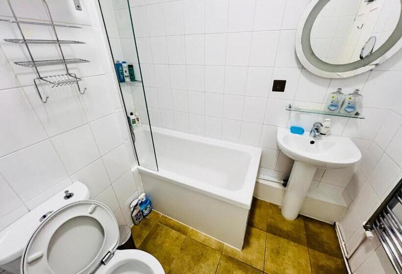 דירת חדר דלוקס, Great Entire Apartment At Regent St. And Oxford St. London