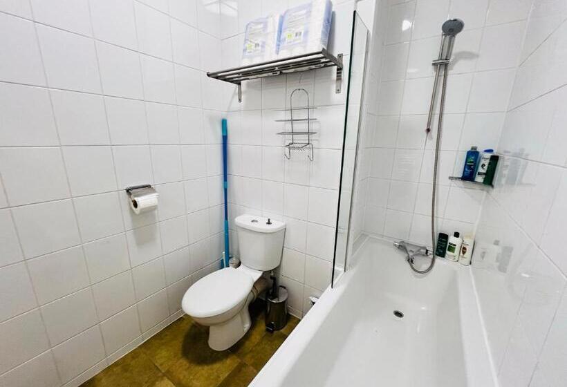 דירת חדר דלוקס, Great Entire Apartment At Regent St. And Oxford St. London