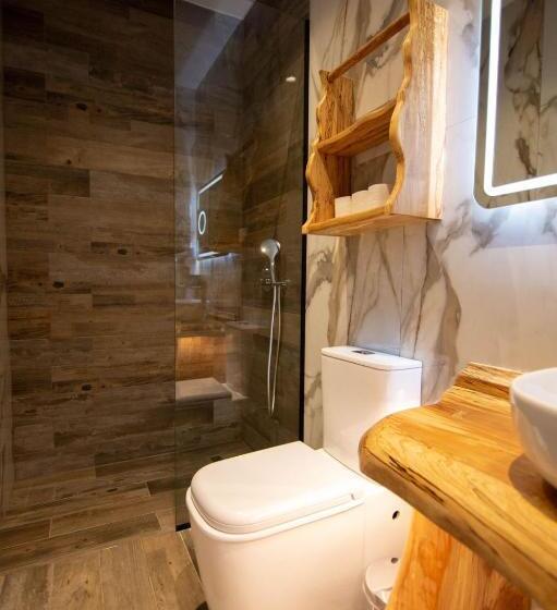 غرفة قياسية مزوَّدة بشُرفة, La Montagna