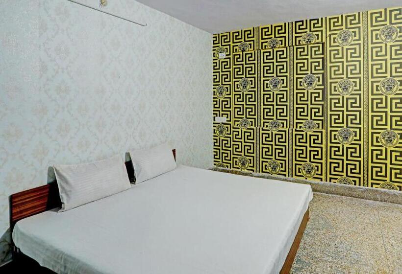 غرفة ديلوكس ثلاثية, Oyo 82079 Mannat Star Residancy