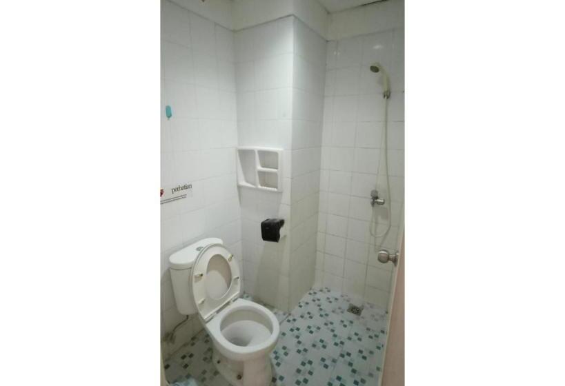 スタンダードルーム, Oyo 93383 Wisma Kencana Puteri