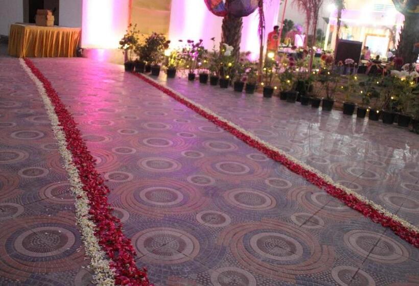 스탠다드 룸 킹사이즈 침대, Paradise 135