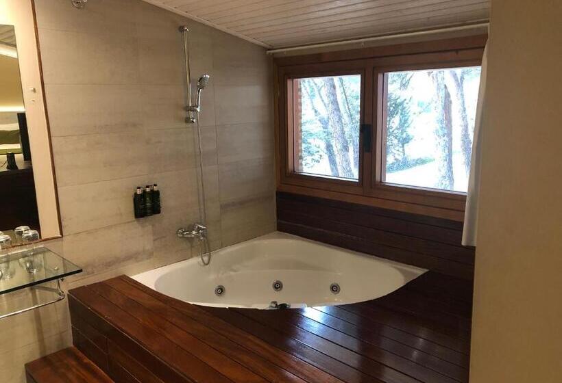 주니어 스위트, Restaurante El Montico