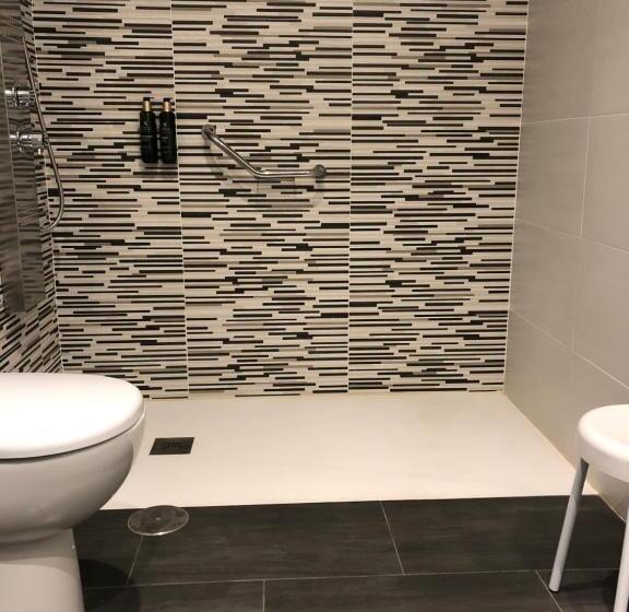 장애인을 위한 스탠다드 룸, Restaurante El Montico