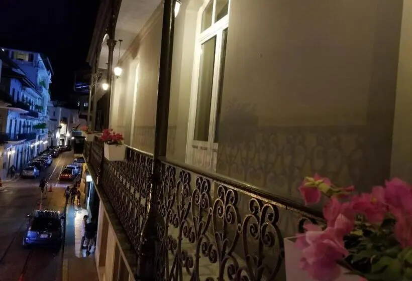 اتاق لوکس با بالکن, San Felipe