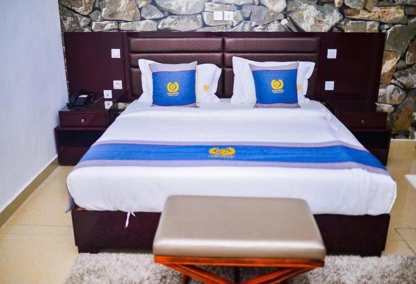 سوییت جونیور, Sana