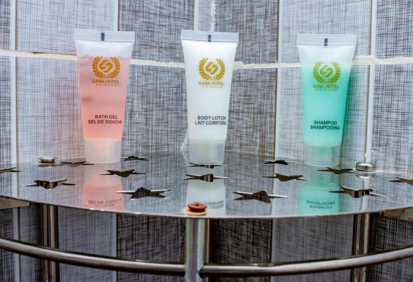 سوییت جونیور, Sana