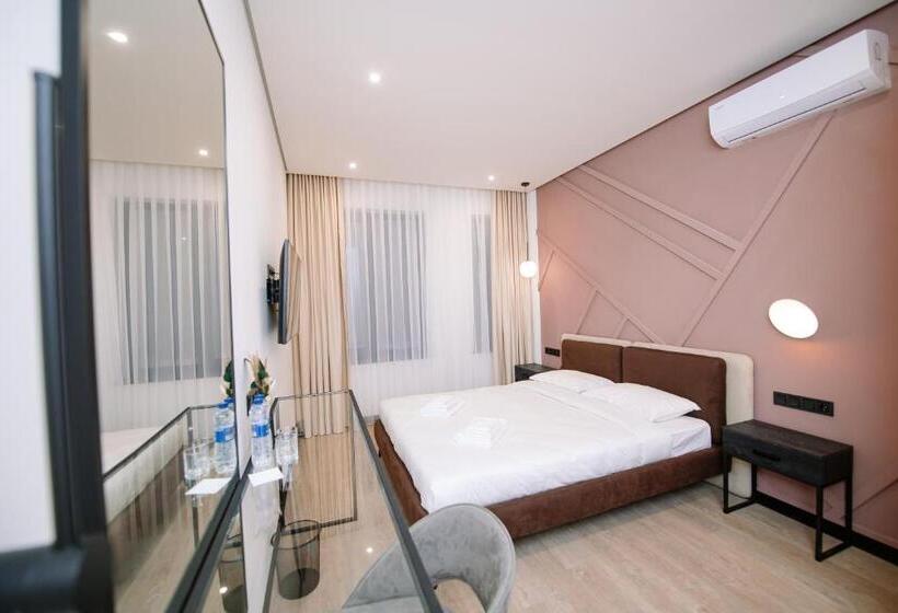 اتاق استاندارد, Select