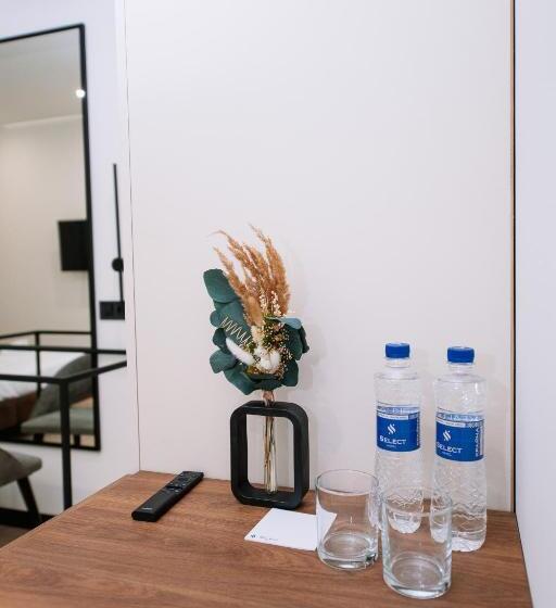 اتاق استاندارد برای معلولان, Select