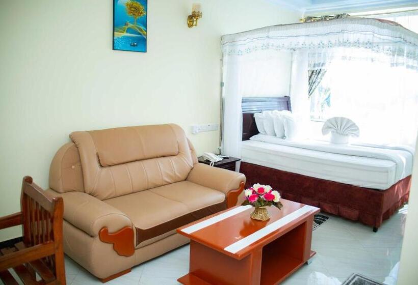 اتاق خانوادگی, Lenana Hotels Mwanza