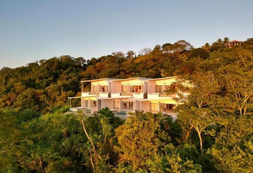 اتاق لوکس با چشم‌انداز دریا, Les Roches   Paradise Retreat