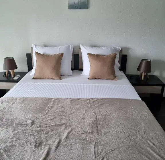 اتاق استاندارد, Apartmani Sutomore Tri Palme