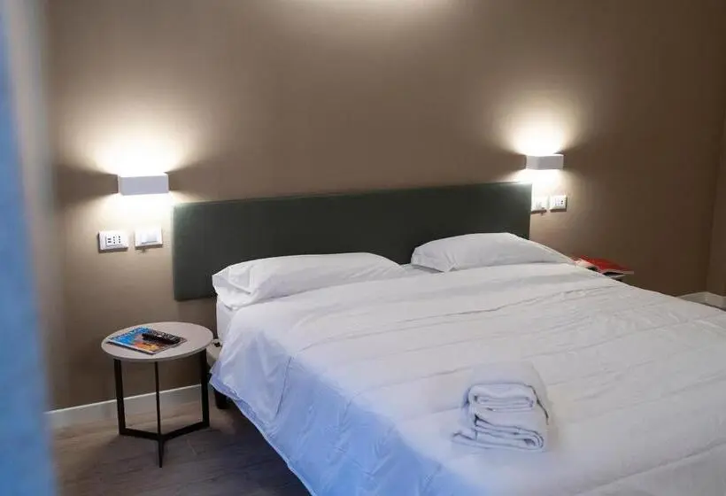 اتاق استاندارد یک نفره, Astoria Comfort Rooms