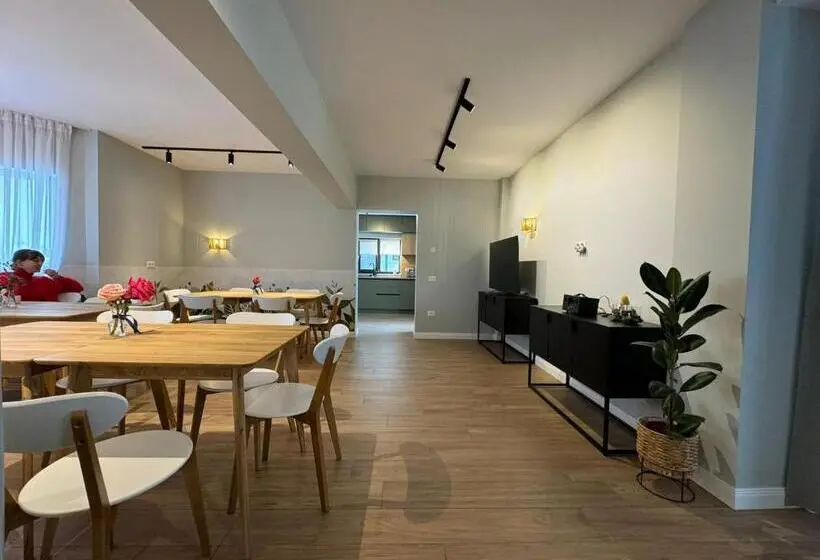Superior-villa 1 Makuuhuone, Epic Vila Brașov, Cristian