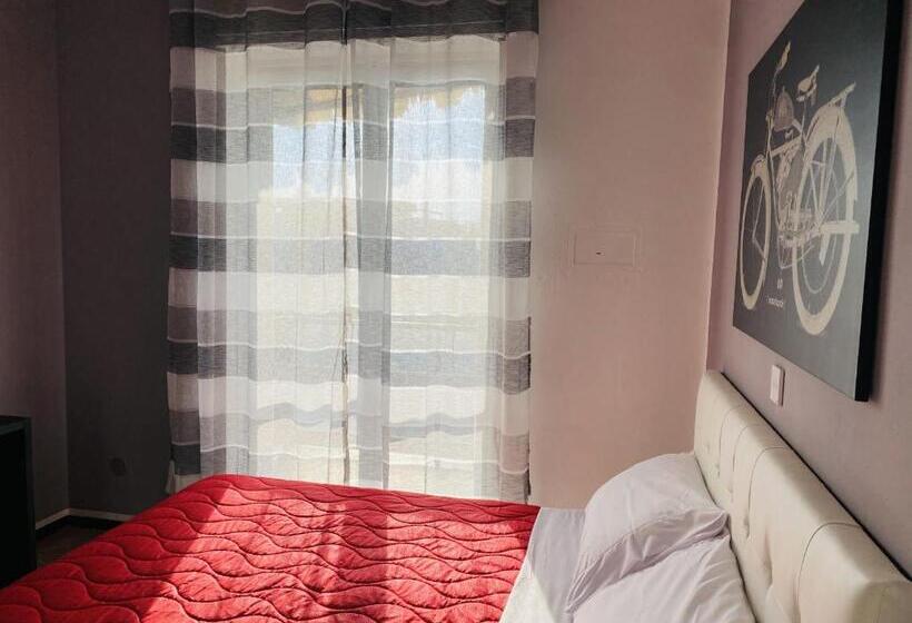 اتاق استاندارد با بالکن, Milano Relax Room