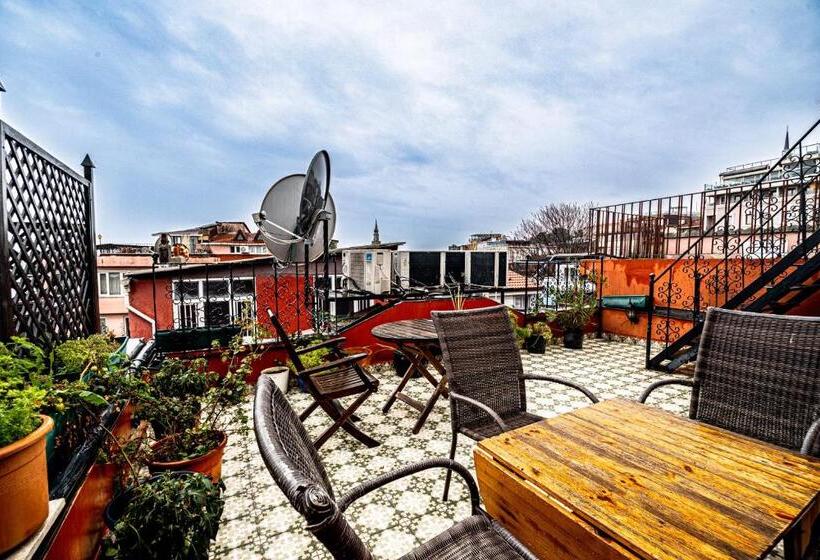 Standard-huone, Room In Apartment   Luxury Historical Hotel Room In Sultanahmet