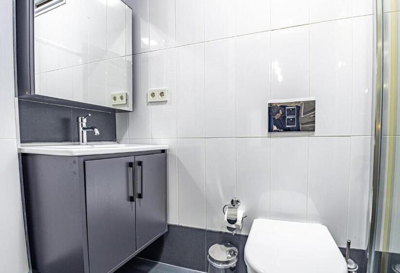 Standard-huone, Room In Apartment   Luxury Historical Hotel Room In Sultanahmet