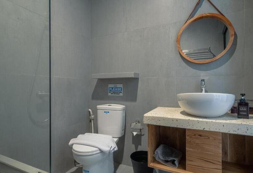 חדר סטודיו סטנדרד, The Simore