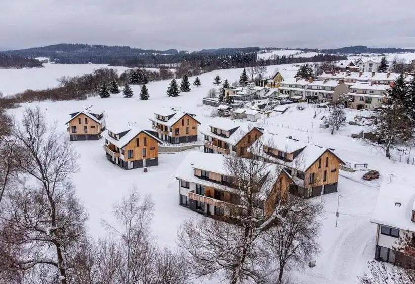 庭の見える1ベッドルームアパートメント, Resort Malé Lipno