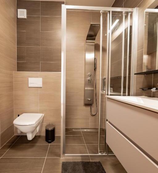 带1个卧室的带阳台的公寓, Resort Malé Lipno