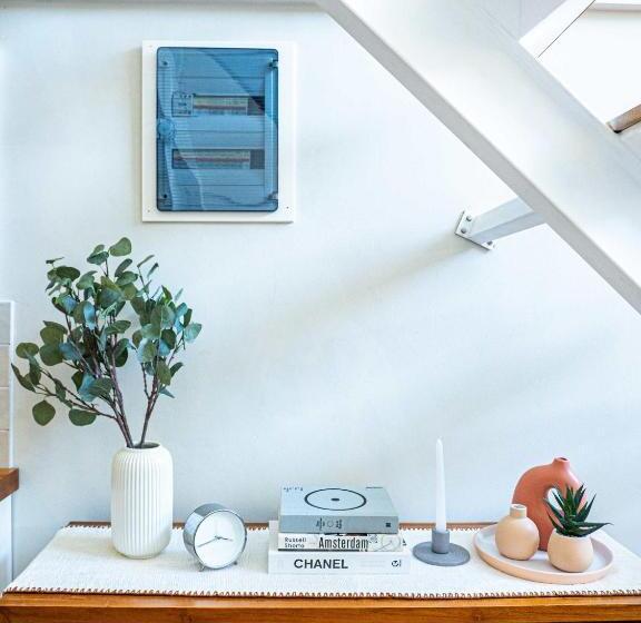 带露台的标准工作室, Tarate Loft Studio Ubud