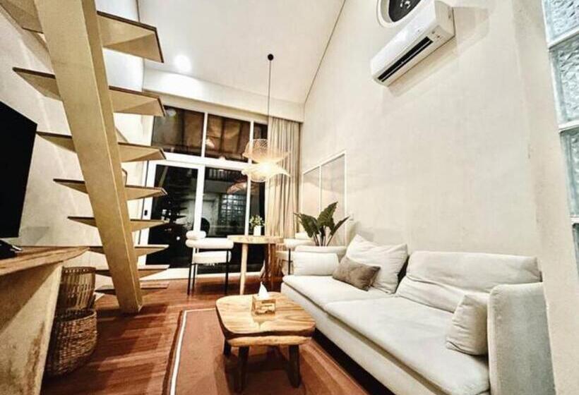 带大床的标准工作室, Tarate Loft Studio Ubud