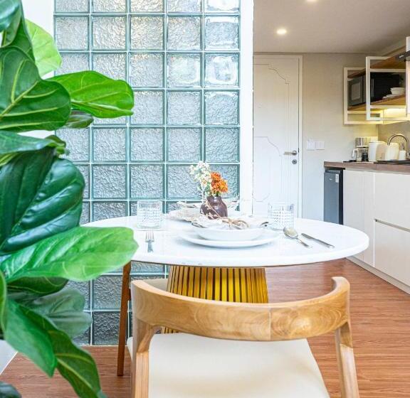 Студио Стандарт с Террасой, Tarate Loft Studio Ubud