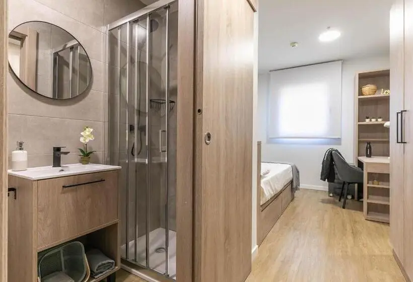 Standard Yhden Hengen Huone, Micampus Getafe Flats