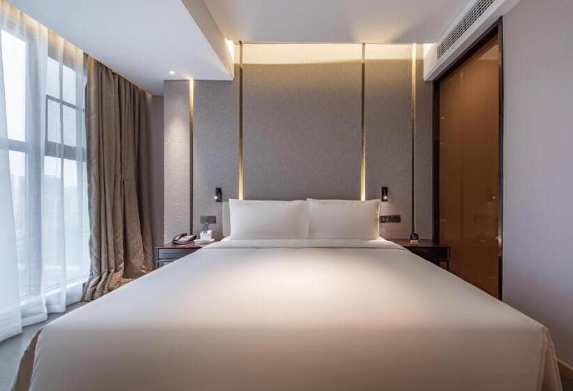 جناح سوبيريور, Atour Hotel Yichun Administrative Center