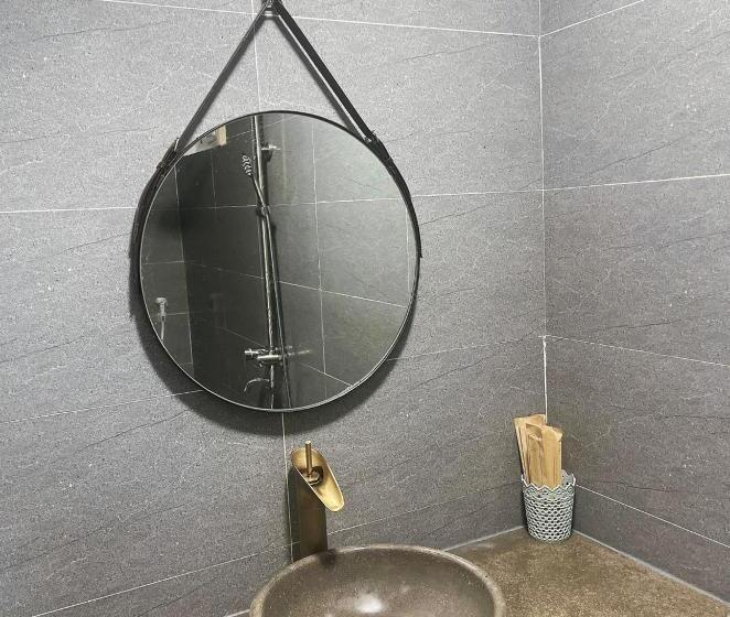 اتاق استاندارد با تراس, Babahouse2 Homestay Tp Vinh, View Sân Vườn