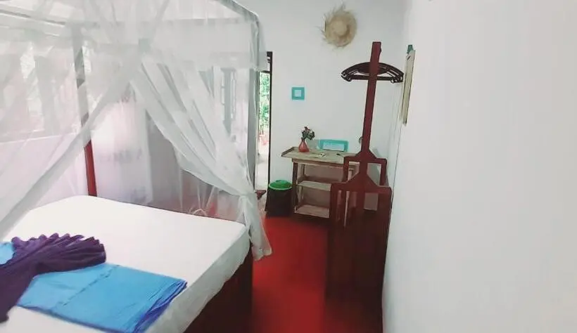 スタンダードルーム, Bamboo Home Stay Hiriketiya