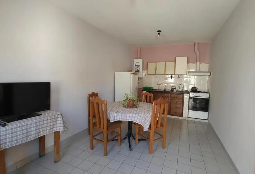 آپارتمان 1 خوابه, Ecohhomesalta