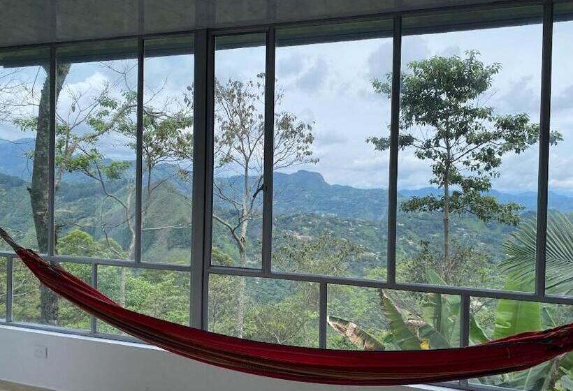 דירת חדר, Estancia Don Heli