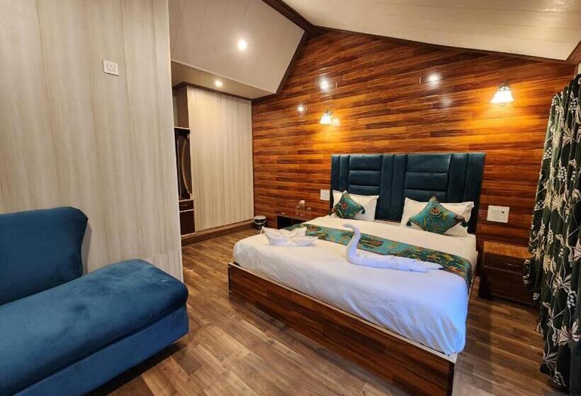 标准间带山景, Grand Nishat