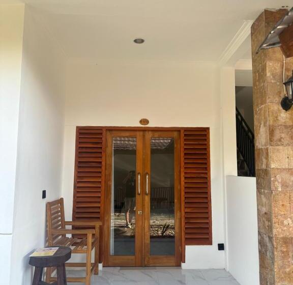 חדר סטנדרט, Nomados