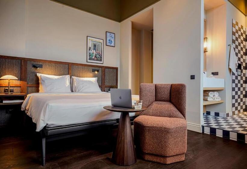 اتاق لوکس, Ryder I Den Bosch   Vught