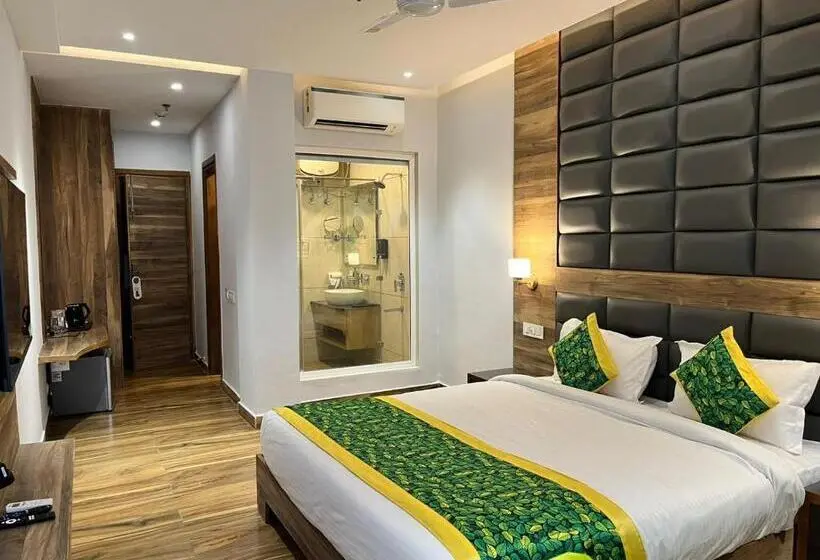 Deluxe Zimmer Kingsize Bett, Tamarind Tree