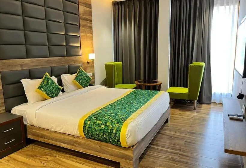 Deluxe Zimmer Kingsize Bett, Tamarind Tree