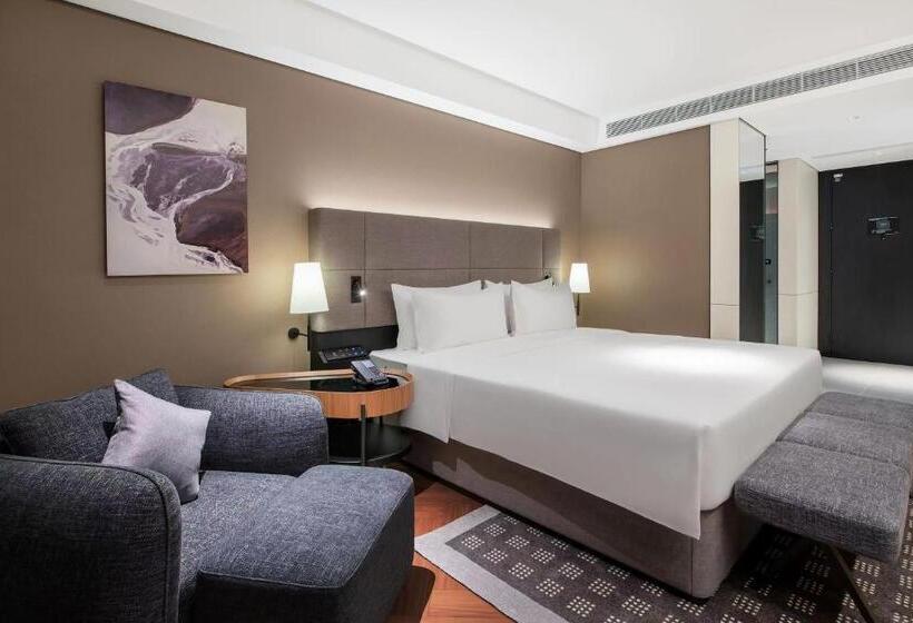 디럭스 룸 킹사이즈 침대, Intercity Hotel Futian Zhongzhou Bay