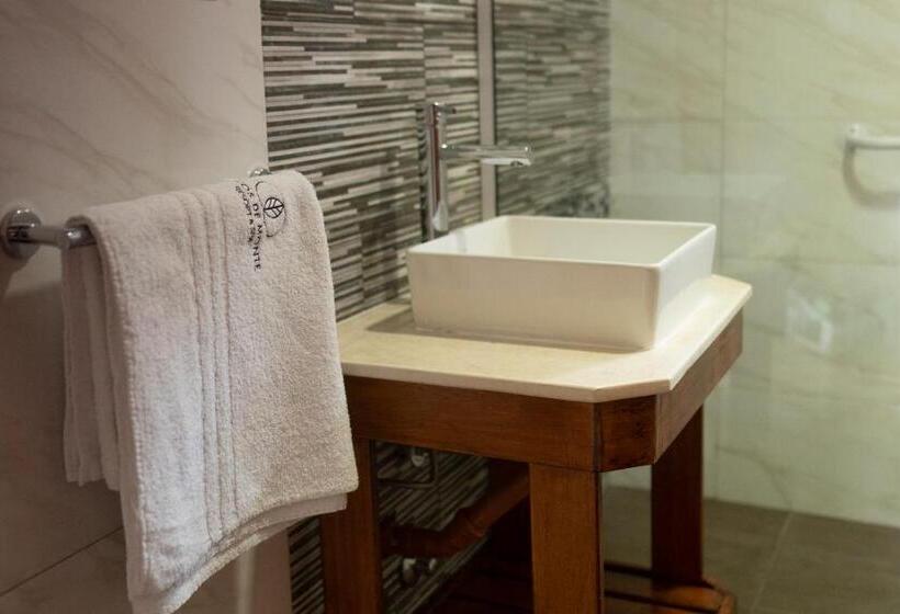 شقة غرفتين, Olivos De Monte