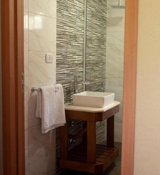 شقة غرفتين, Olivos De Monte