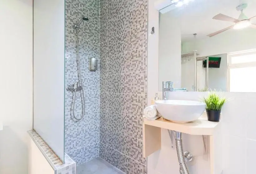 اتاق استاندارد یک نفره, Guest House Villa Neon Tenerife
