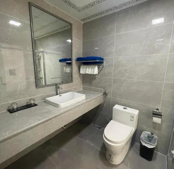 اتاق لوکس با چشمانداز دریا, W Golf Resort