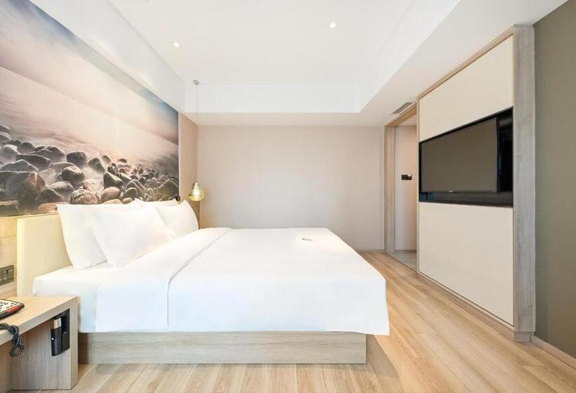 Номер Superior, Atour Hotel Railway Station Dalian