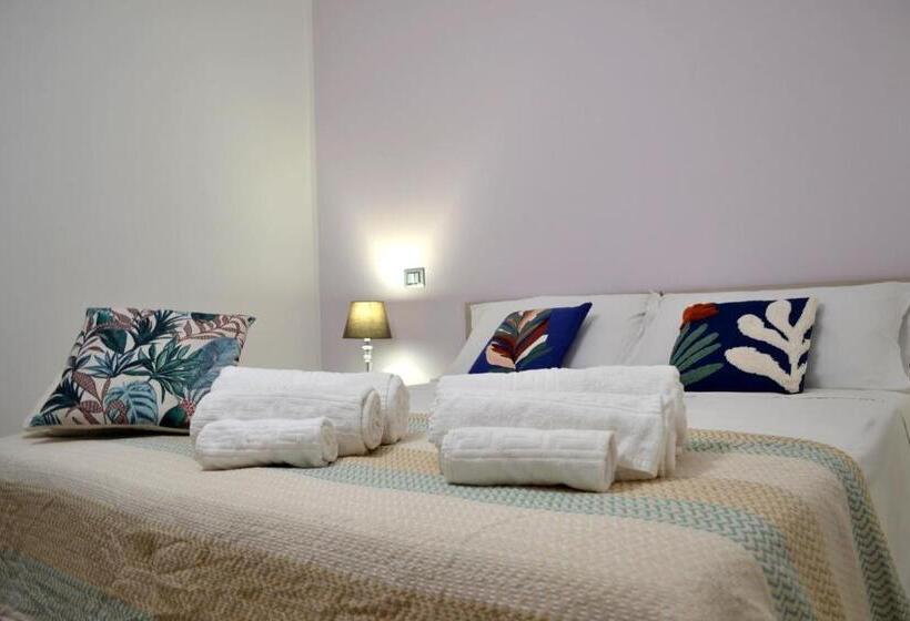 Quarto Deluxe com Sacada, B&b Trepo Santa Domenica